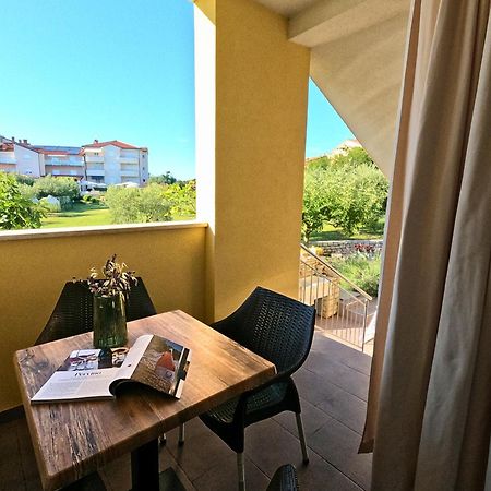 Apartments Goltes Lovrečica 외부 사진